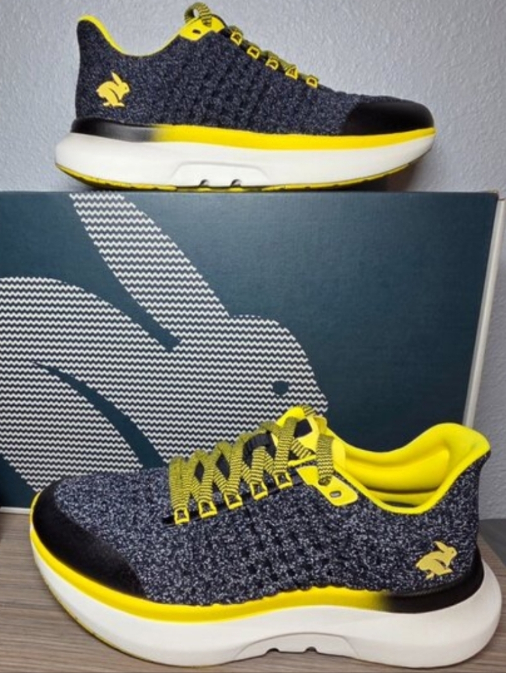 NEW!!! Rabbit Dream Chaser Running Walking Shoes Blazing Yellow Size 8.5 Women’s